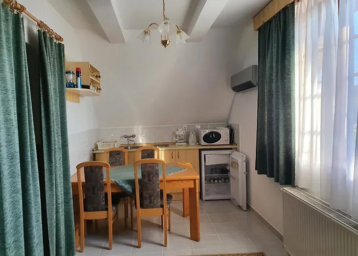 Guest house Gala Panzio Simontornya